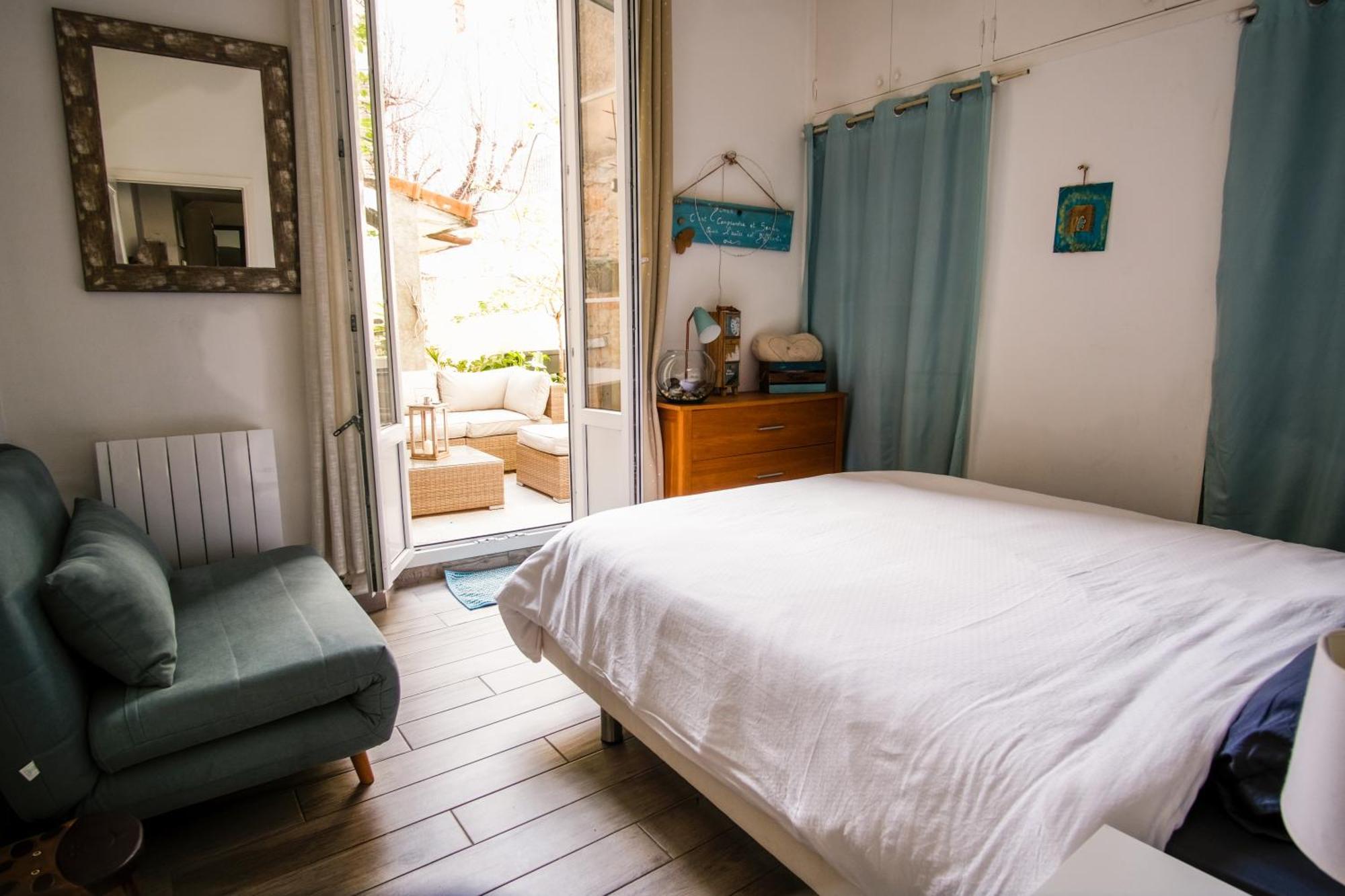 Appartement Tres Cosy Avec Cour Cannes Extérieur photo